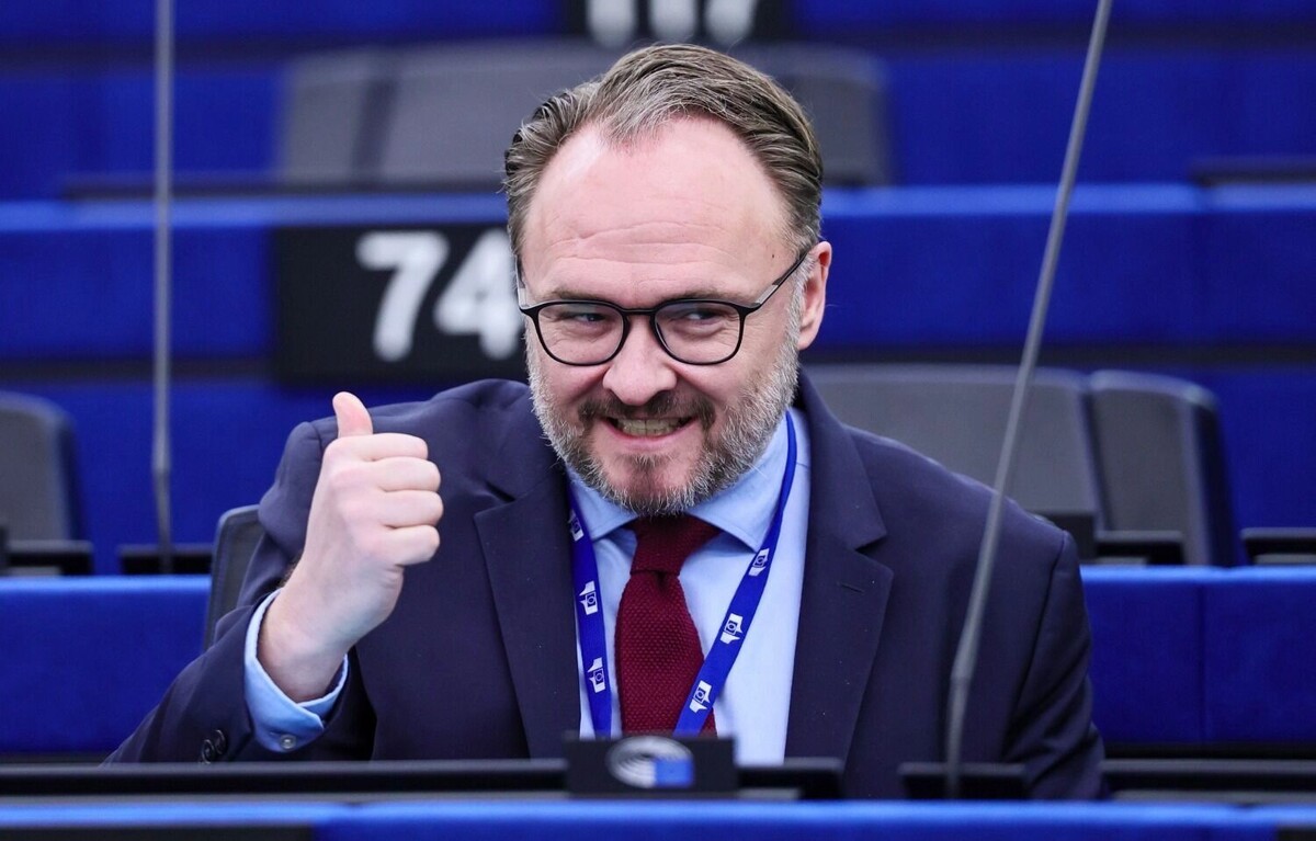    Еврокомиссар по энергетике Дан Йоргенсен угрожает Венгрии и Словакии наложением санкций на нефтепровод «Дружба»   EPA