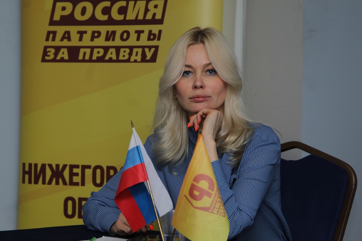 Анна Татаринцева.(Источник Яндекс Картинки).