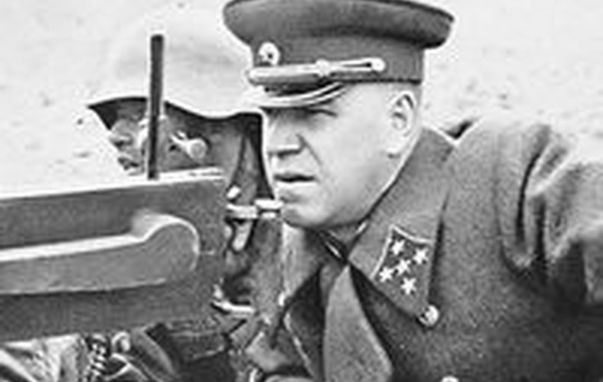 «Стой, браток, погоди!»: как маршал Жуков узнал в пожилом снайпере солдата Первой мировой