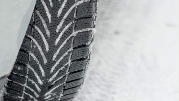 Погода пока не способствует смене авторезины