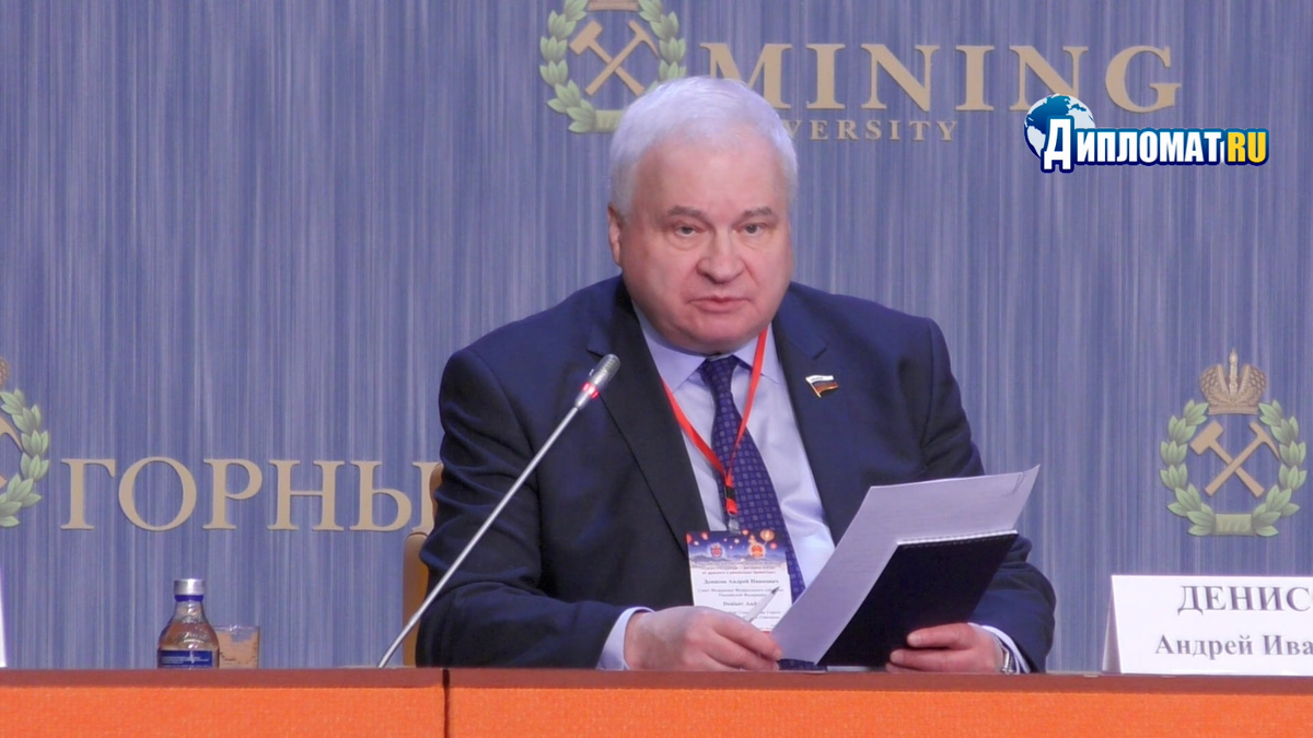 Экс-посол России в Китае Андрей Денисов