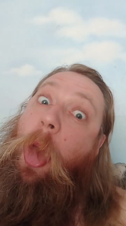 Утррритесь, хейтеррры! :))