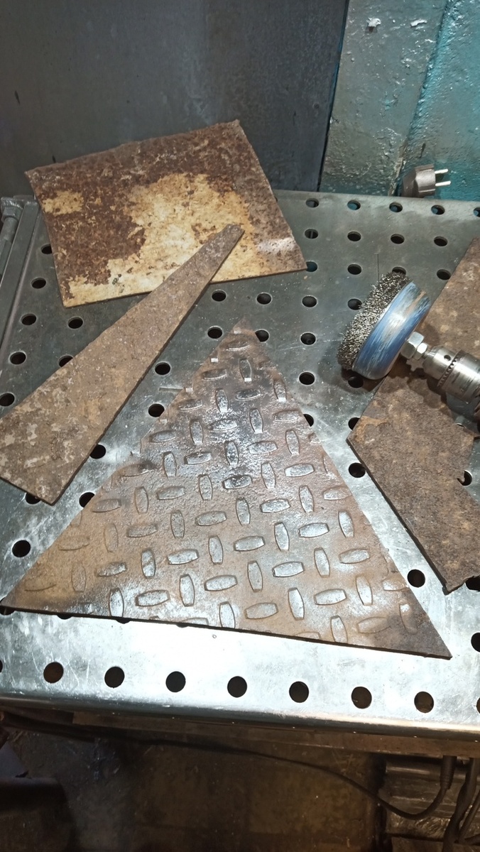 Листайте вправо, чтобы увидеть больше изображений