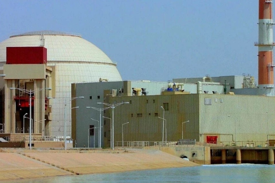    Глава Росатома Лихачев: по территории АЭС «Бушер» нанесен удар, идет эвакуация GLOBAL LOOK PRESS