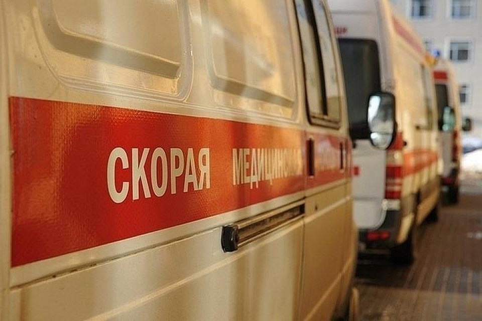    Во Владивостоке девушка сорвалась с подпорной стены и ушла Иван ВИСЛОВ