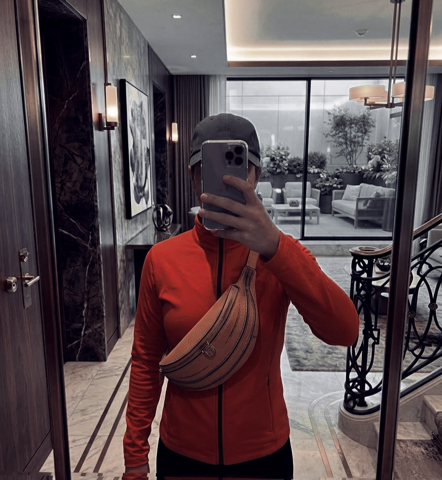 Типичная посетительница 5 верст из своего гетто собирается в центряк