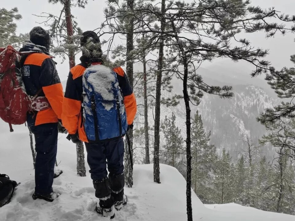    На красноярских Столбах продолжают поиски бывшего силовика Виктора Потаенкова. Источник: КГКУ "Спасатель" / MAX