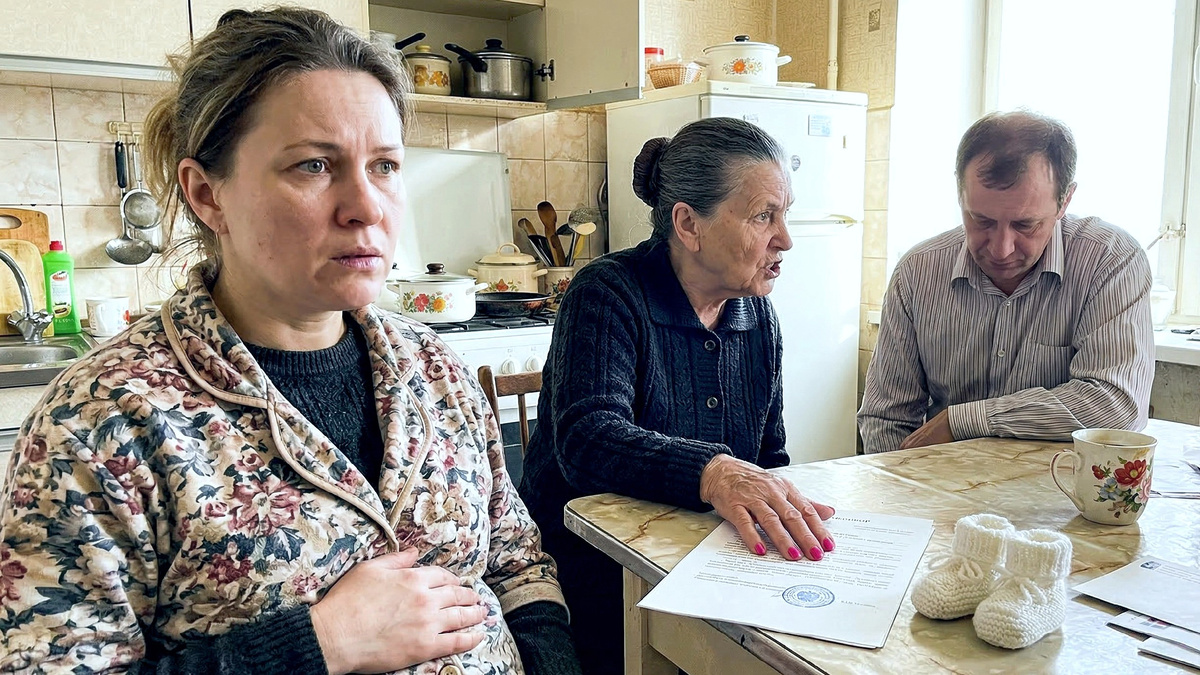 «Твоему ребёнку я нянькой не буду»: как одна беременность разрушила идеальную семью