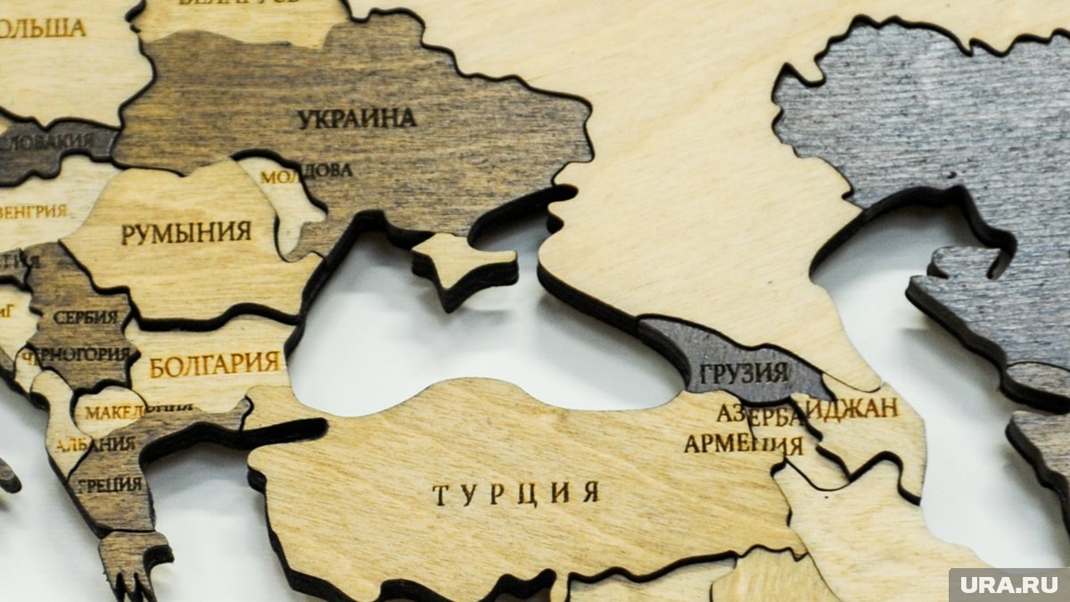     Крым воссоединился с РФ в 2014 году