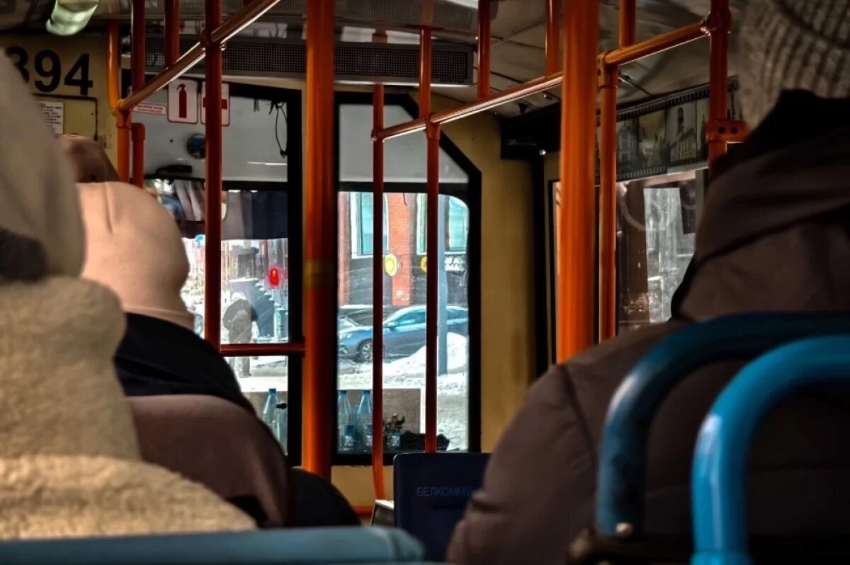    Трамвайный вагон загорелся в Барнауле