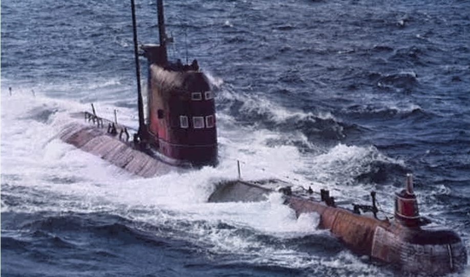 Подводная лодка Б-558 и её команда (24).