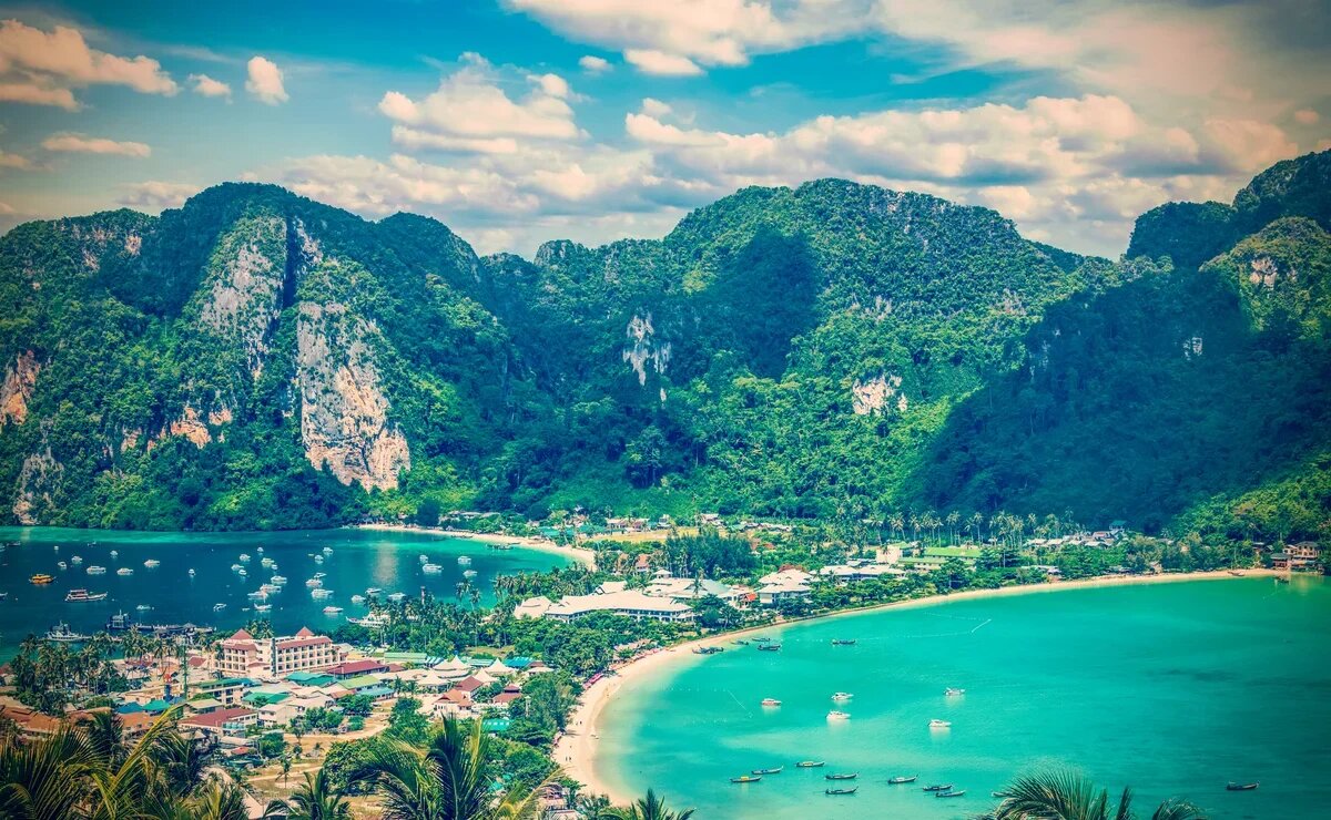    Туроператоры готовят новые туры в Таиланд: лето будет жарким