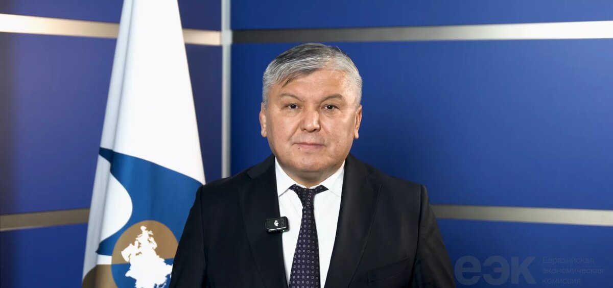 Министр по энергетике и инфраструктуре ЕЭК Арзыбек Кожошев / © Photo : Пресс-служба ЕЭК