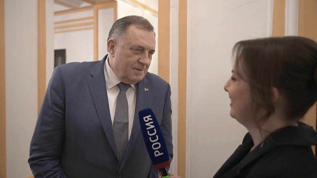    Милорад Додик