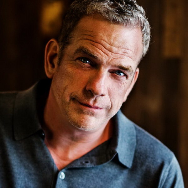     Обзор: «Умеет ли петь Гару | Вот это настоящий сиплый дед!»