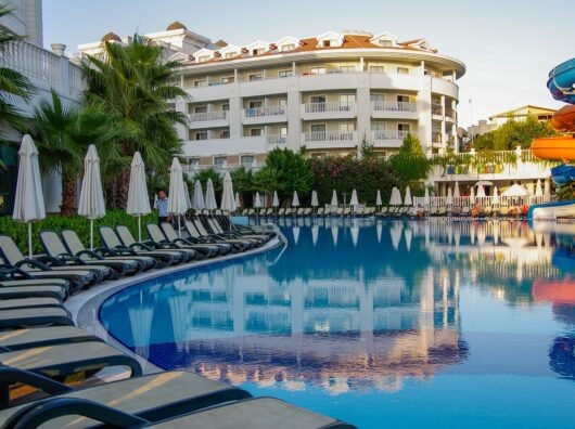    Отель в Турции //Фото witoworks, Pixabay