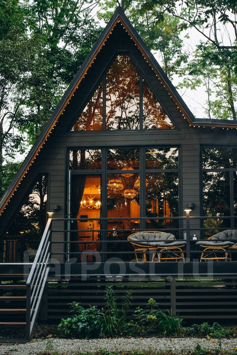     Фото: «Заимка Узалы»
📷    Фото: глэмпинг‑парк «Манамур»
📷    Фото: «Белое озеро»
