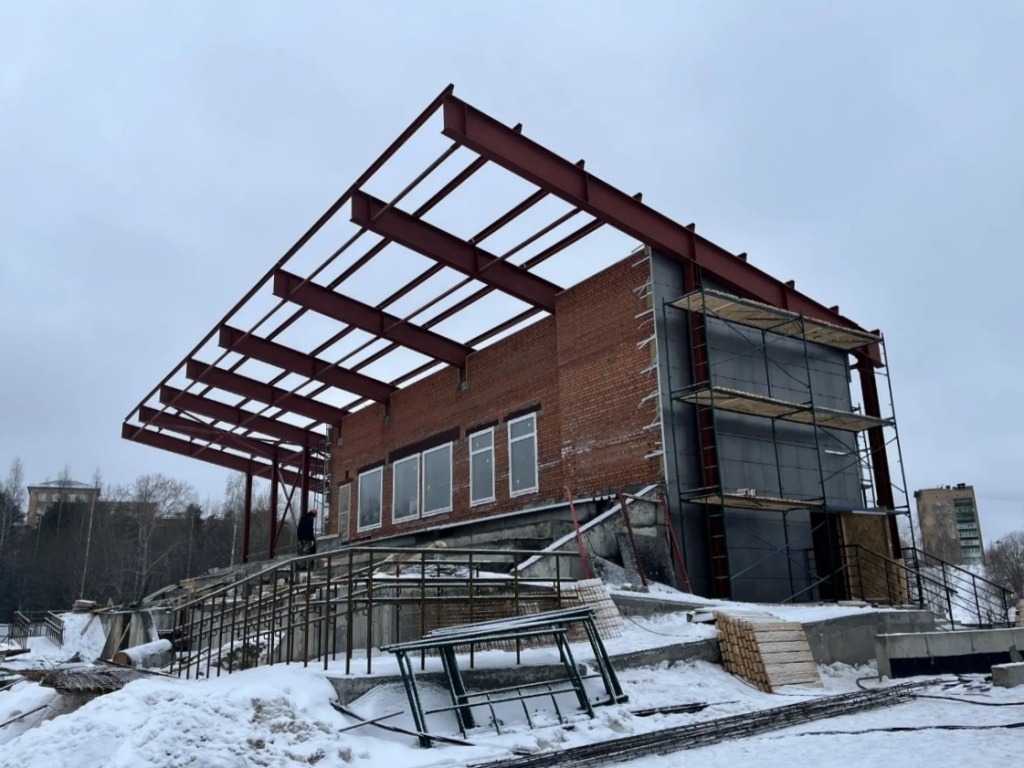 Листайте вправо, чтобы увидеть больше изображений