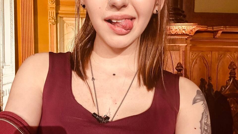 🔮Шаманка 25 сезона Битвы экстрасенсов — Варвара Петрович поделилась фотографиями из готзала