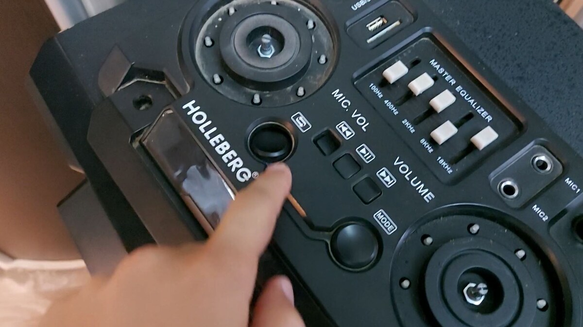 Обнаружена первая проблема.