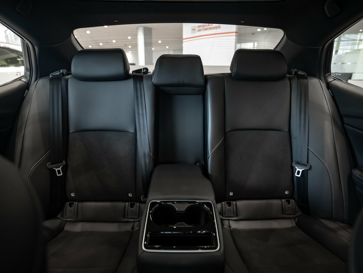 Центральная консоль Toyota Camry