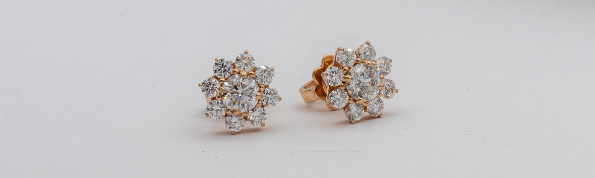 Золотые серьги с бриллиантами «Снежинки»