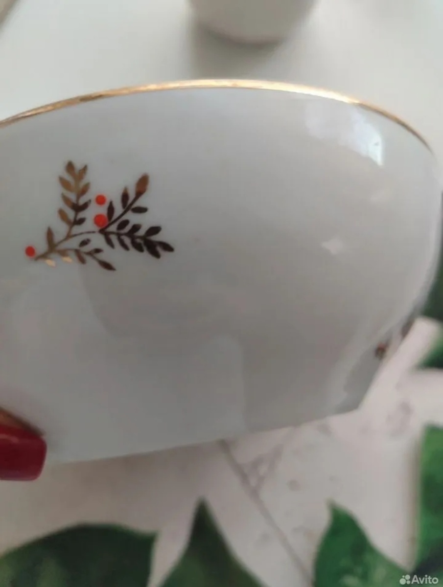 С таким скромным рисунком.