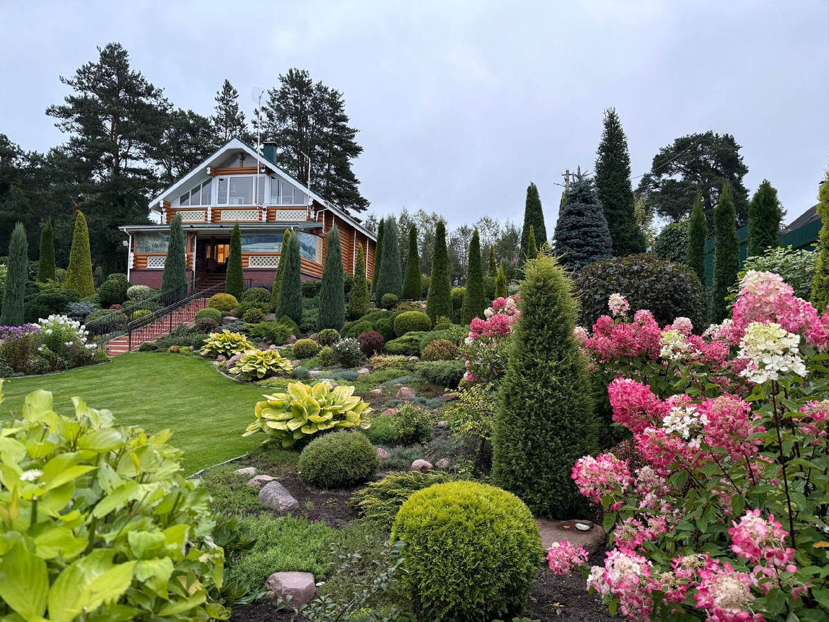 Листайте галерею...