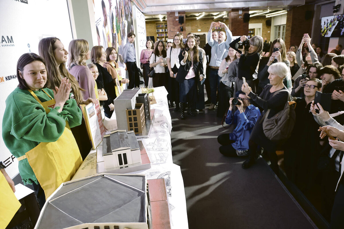 Листайте вправо, чтобы увидеть больше изображений