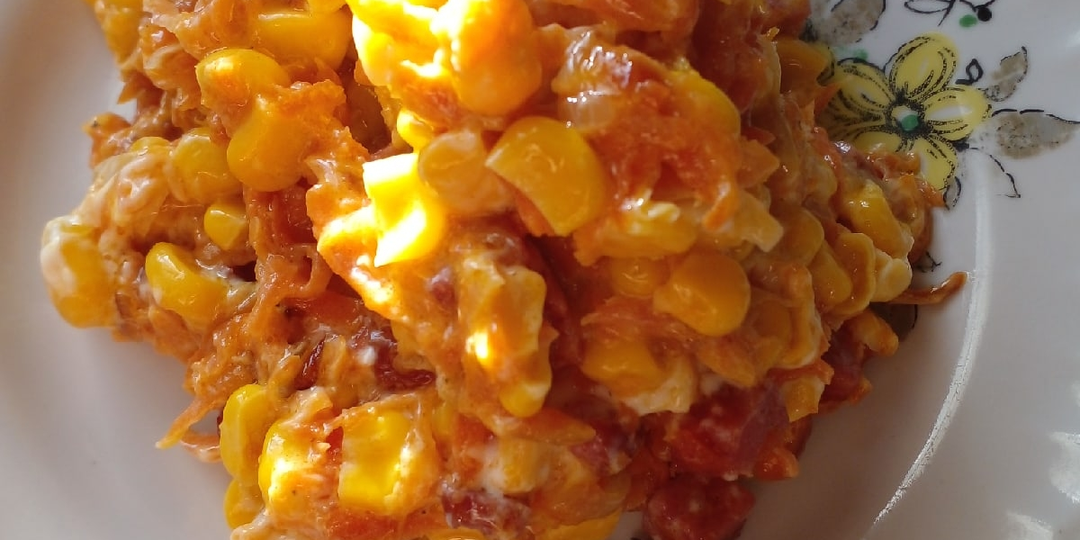 Салат Золотой. Очень вкусный, сытный. На праздник и на перекус! Как приготовить дома? Салат. С карбонатом или колбасой. Рецепт