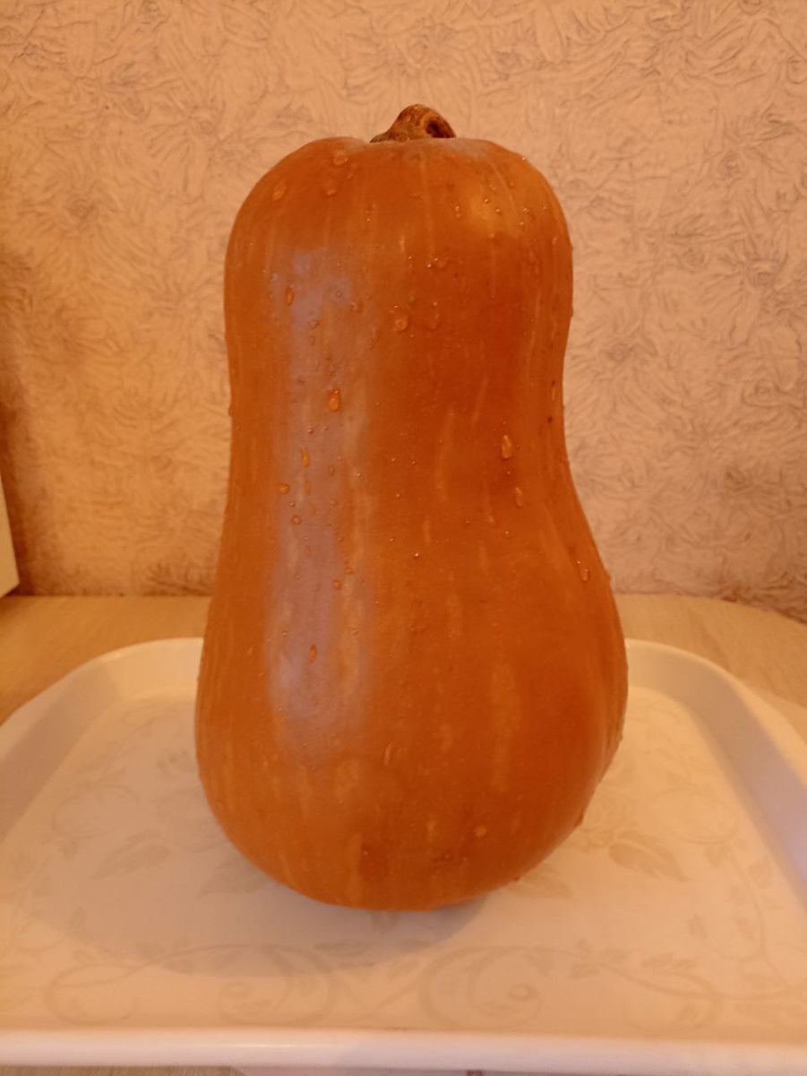 тыкву, как и остальные продукты покупайте  у проверенных фермеров, которые не используют агрессивные химические удобрения, поэтому все блюда  будут такие же  вкусными