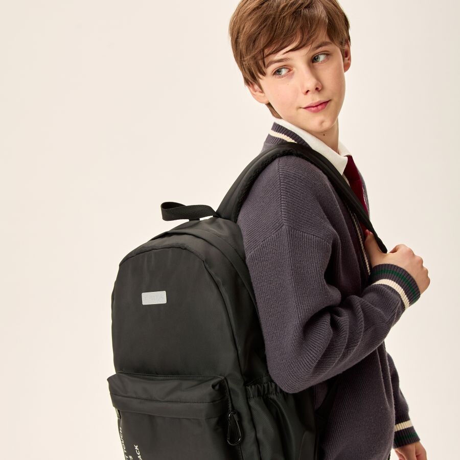 Школьная форма NIKASTYLE