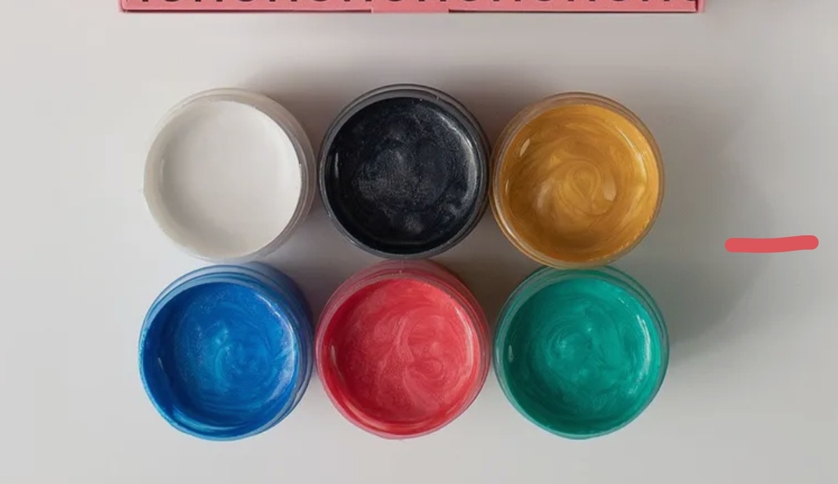 Пример готовых акриловых перламутровых красок