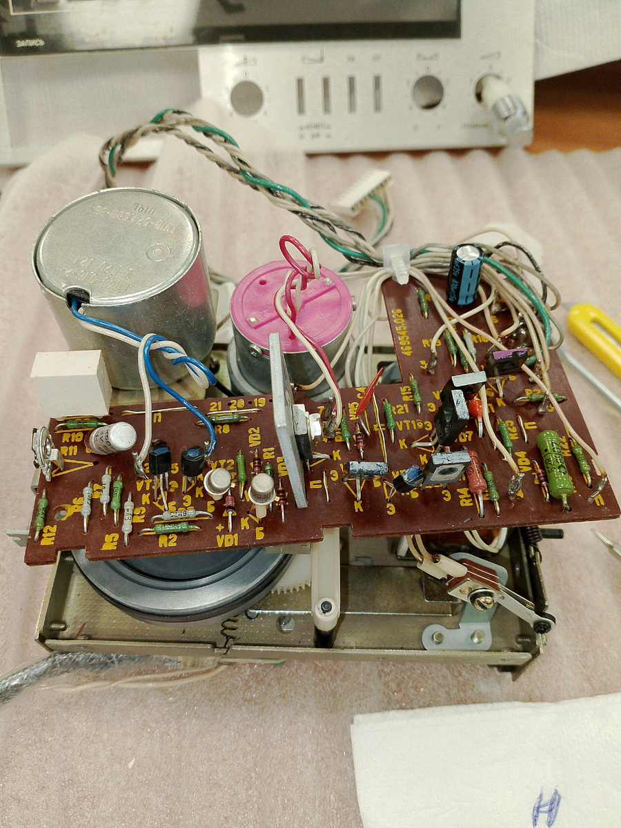 ЛПМ от Яузы: отечественный вариант, вид сзади