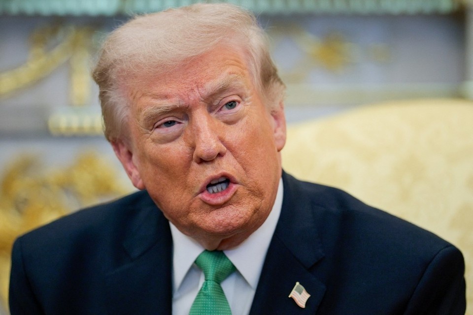    Президент США Дональд Трамп потребовал провести расследование расходования всех средств, которые были направлены в виде помощи от Вашингтона Киеву. REUTERS