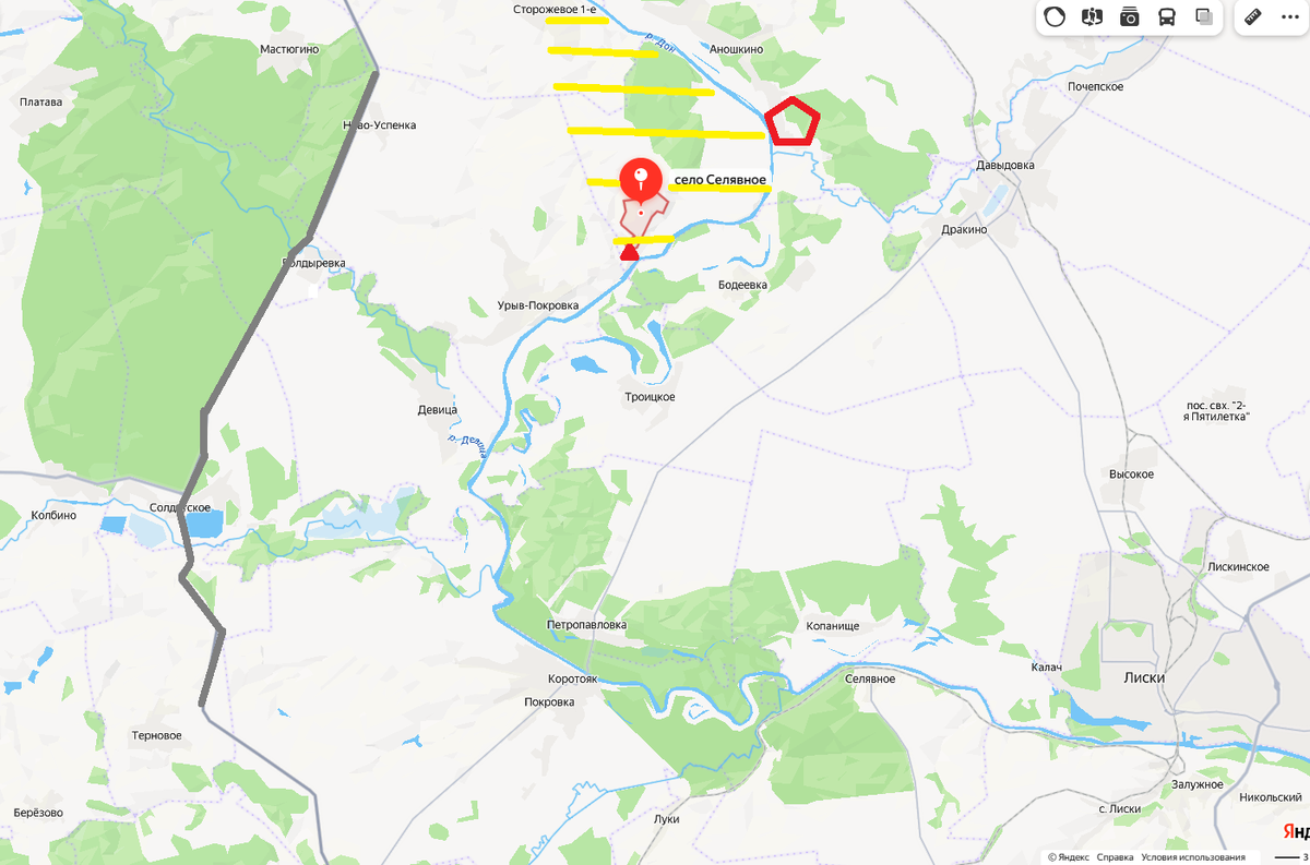 Здесь отмечено: серой линией - дорога Воронеж - Острогожск, красным пятиугольником - понтонная переправа в селе Старая Хворостань, красным треугольником -  памятник Герою, желтыми линиями - Сторожевской плацдарм. Красная большая точка - Селявное. Город Лиски находится справа внизу, левее - еще одно село Селявное.