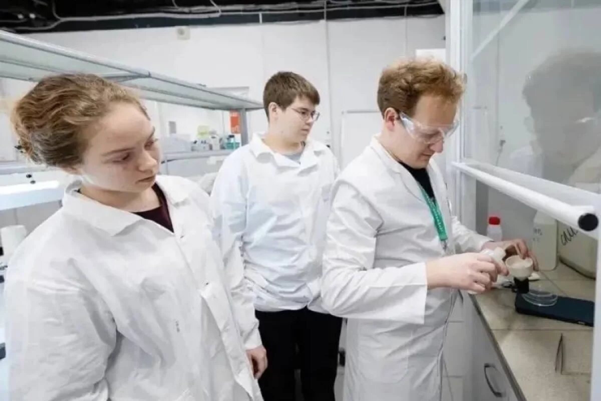    Псковские школьники поучаствовали в февральской программе центра «Сириус»