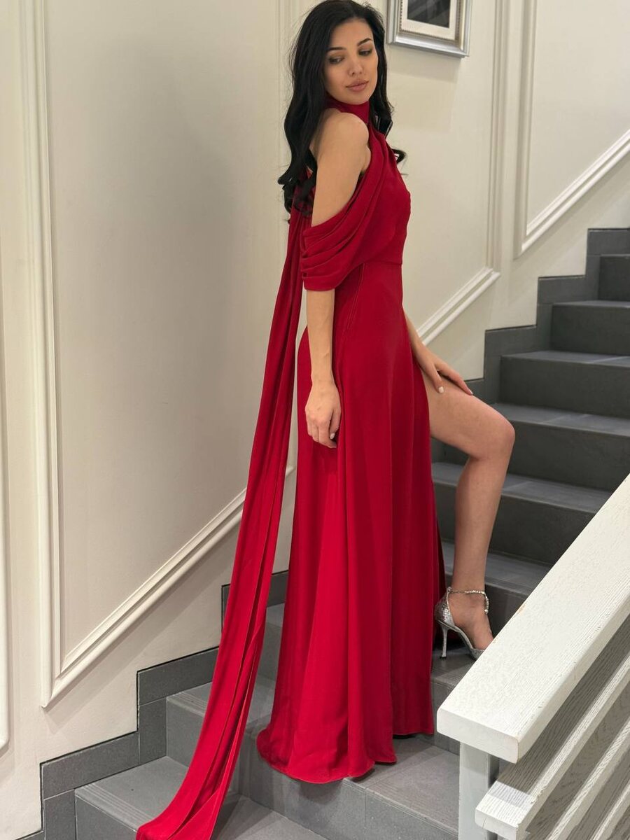 На фото: ведущая прогноза погоды на канале  НТВ Евгения Неронская