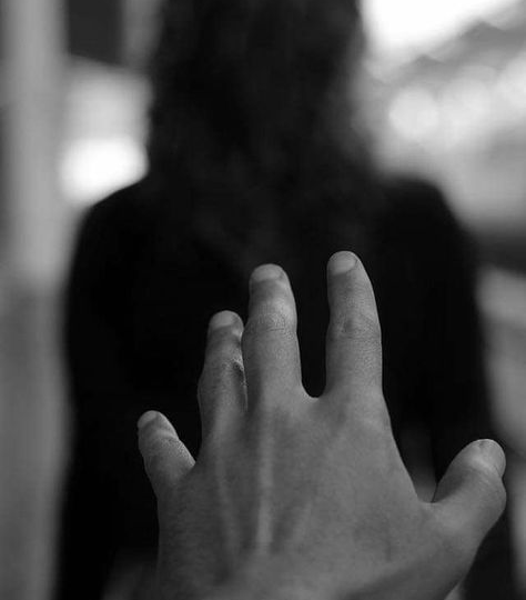 Главная иллюзия о людях, в которую ты веришь