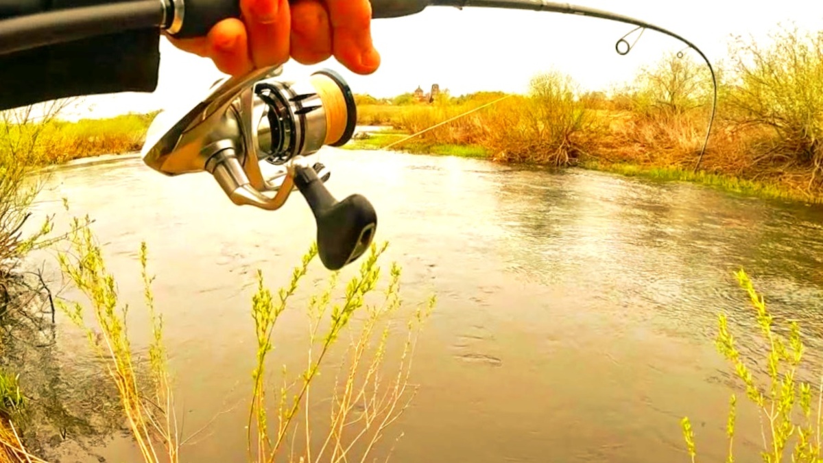 Рыбалка со спиннингом весной очень интересна