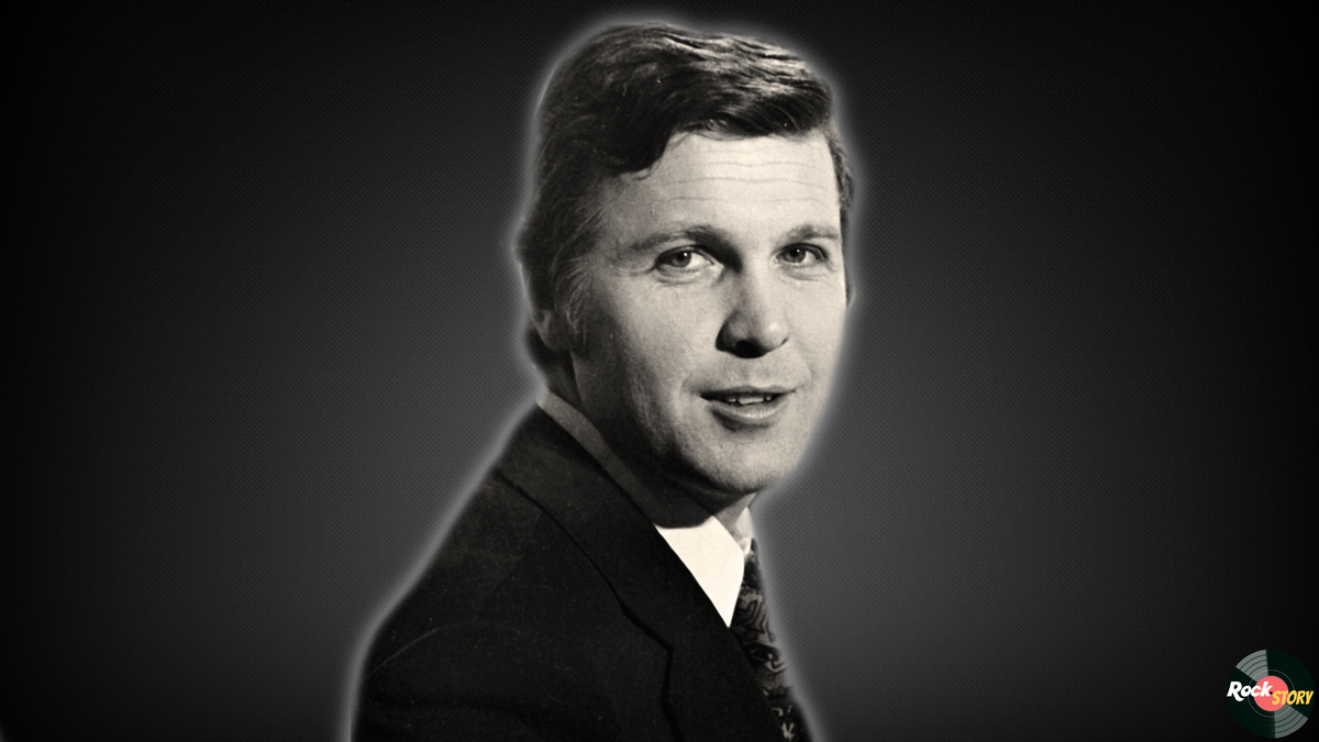 На фотографии: Лев Лещенко