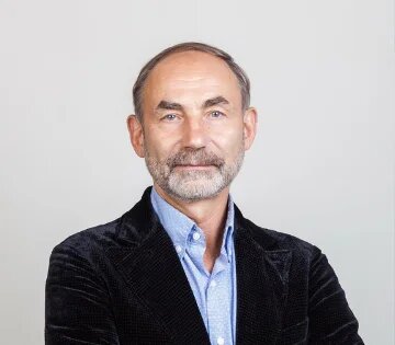 Кто такой Андрей Станиславович Захаревич