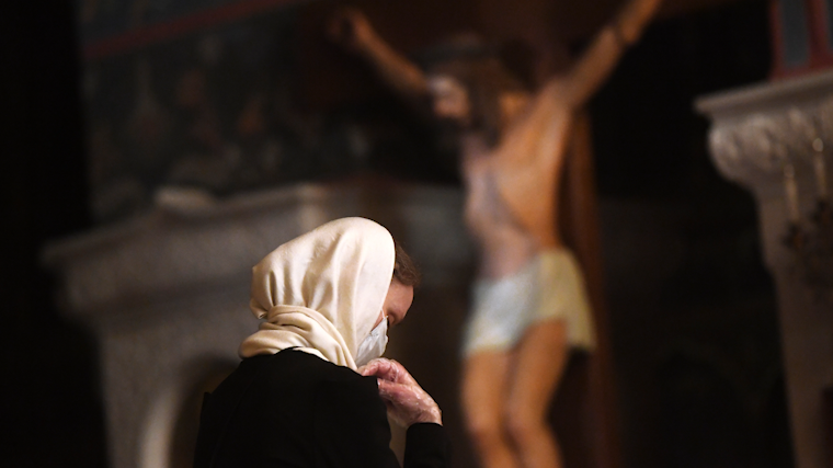 Страстная пятница: что можно и нельзя делать, приметы, богослужения и традиции. Фото: © РИА Новости/ Кирилл Каллиников