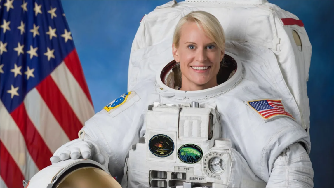 Астронавт Кэтлин Рубинс