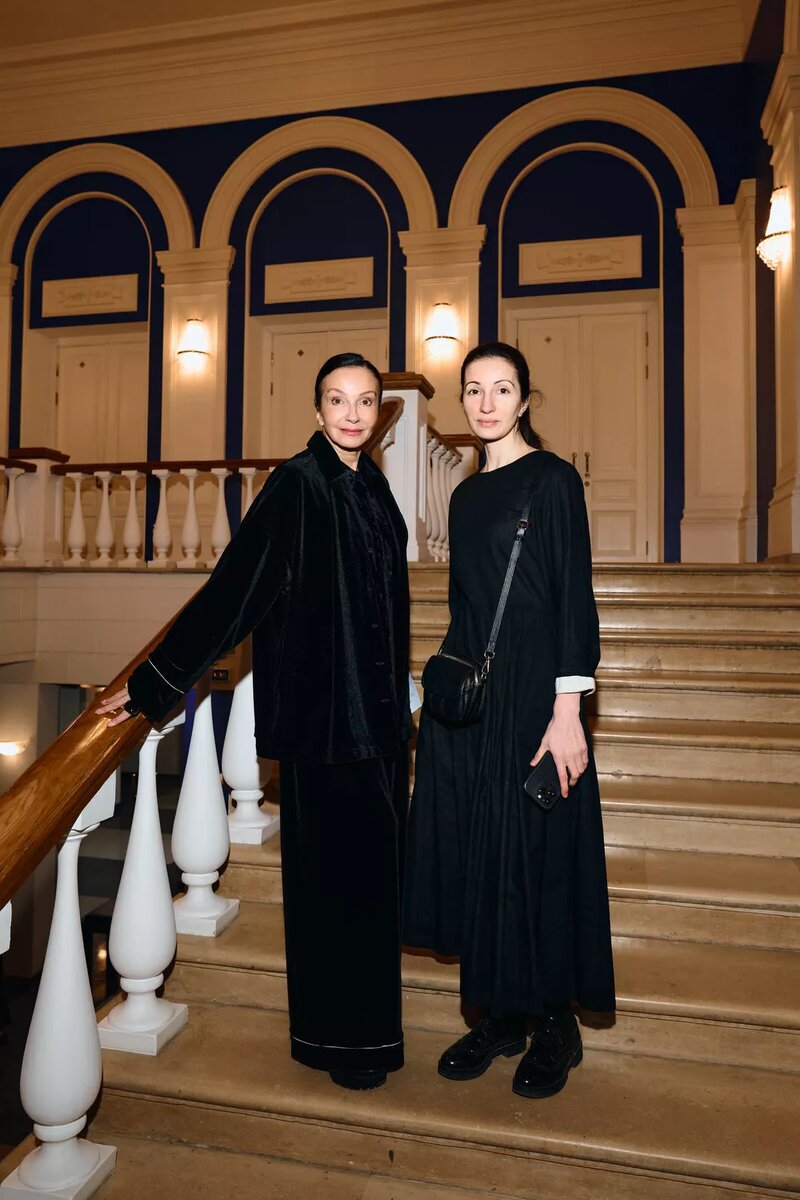 Алла Сигалова с дочерью📷
