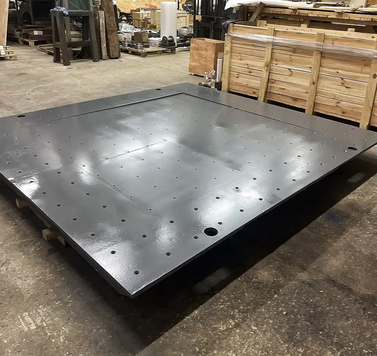 Плита стенда после покраски