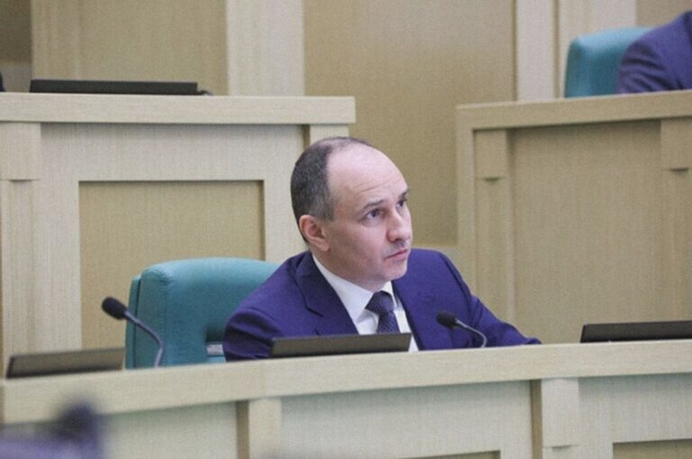    Иллюстрация к материалу: Счетная палата: как изменится обеспечение сирот жильем в 2025 году