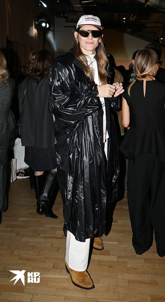    Влад Лисовец Михаил ФРОЛОВ