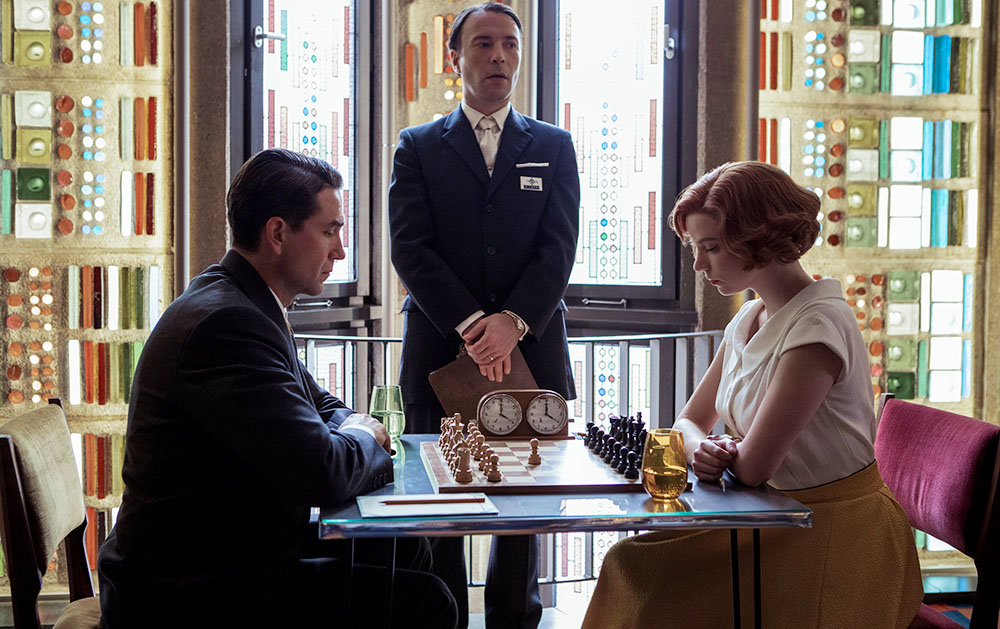 Кадр из сеиала "Ход Королевы"