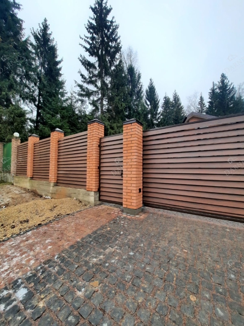 Выбор материала и цвета определяет вид